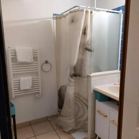 Un Bol D'air En Bord D'océan *